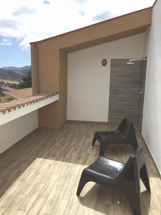B&B Hollywood Olivadi Εξωτερικό φωτογραφία